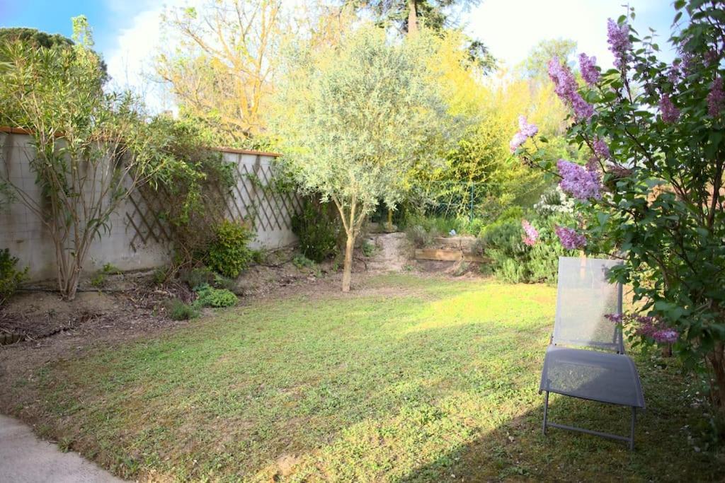 Maison Calme Avec Jardin Proche De Тулуза Экстерьер фото